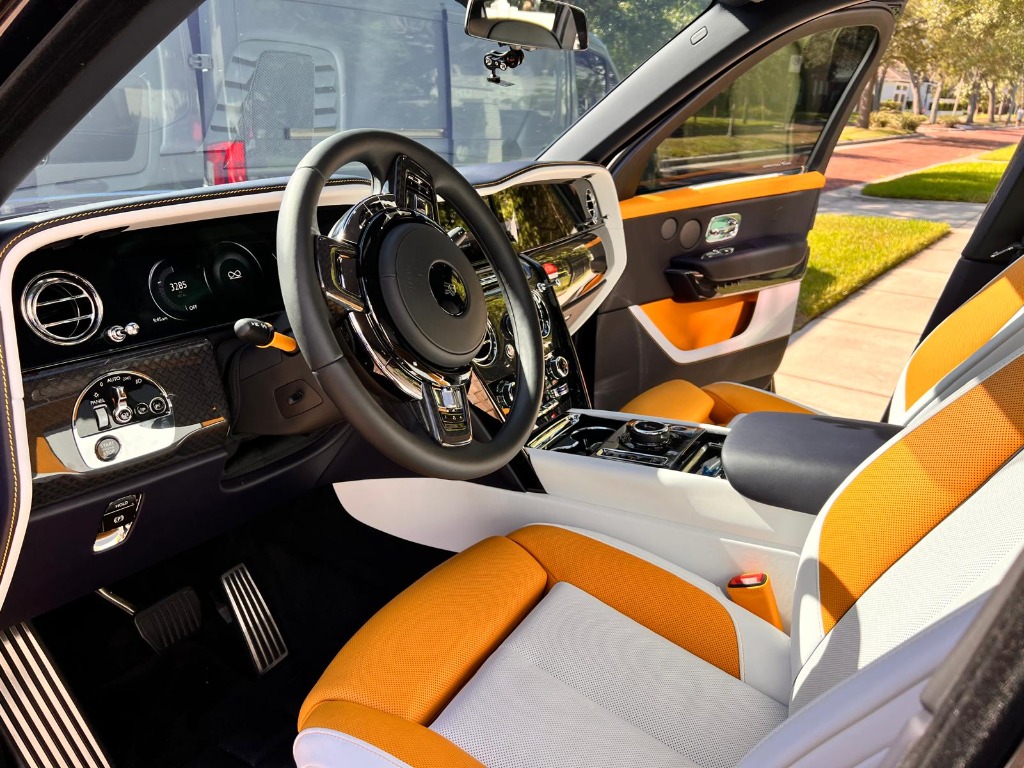 Luxury Interior — Rolls-Royce Cullinan